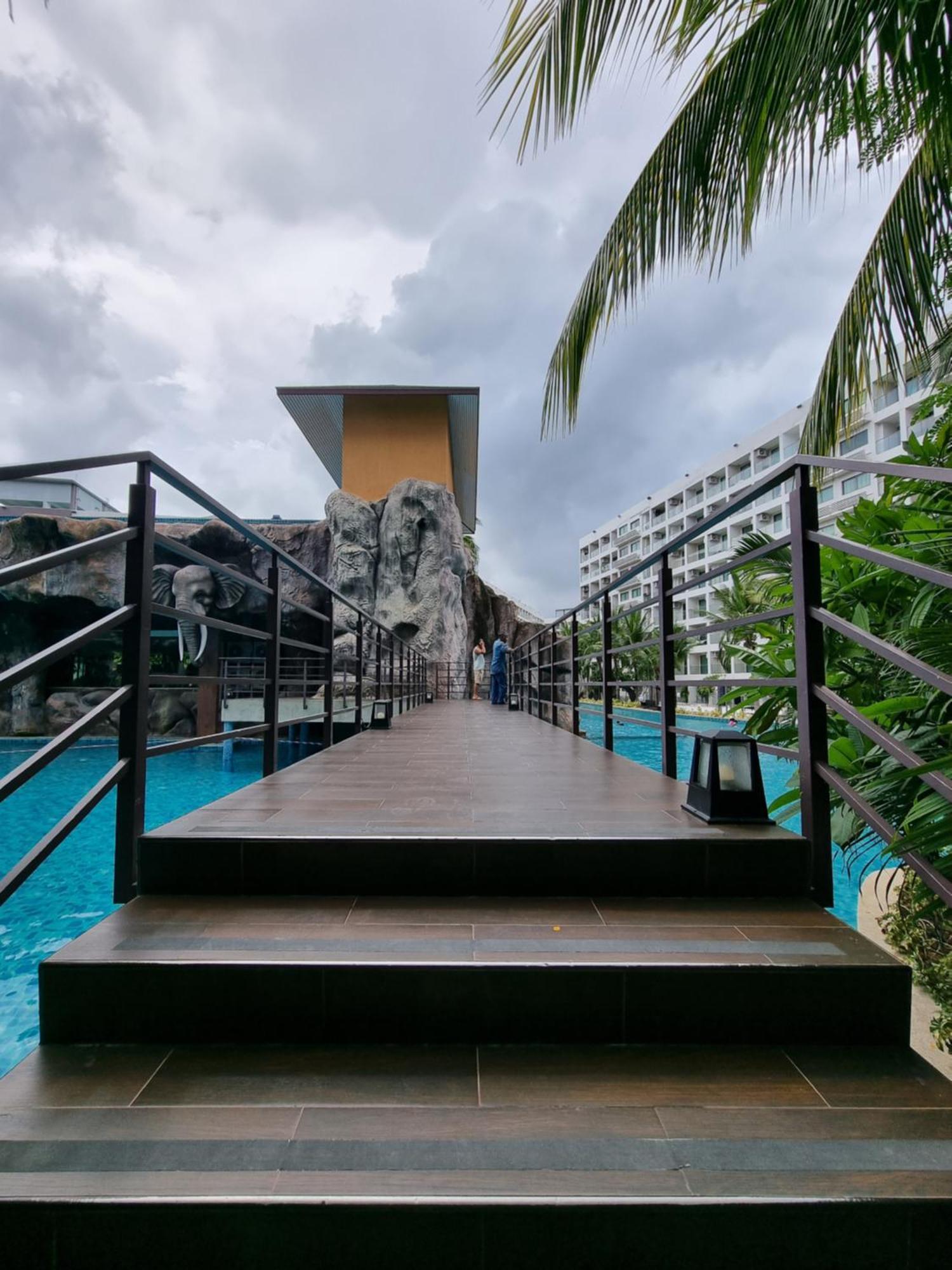 Laguna Beach Condo Resort 3 Maldives Pattaya Pool View ลากูน่า บีช คอนโด รีสอร์ต 3 พัทยา Jomtien Beach Exterior photo