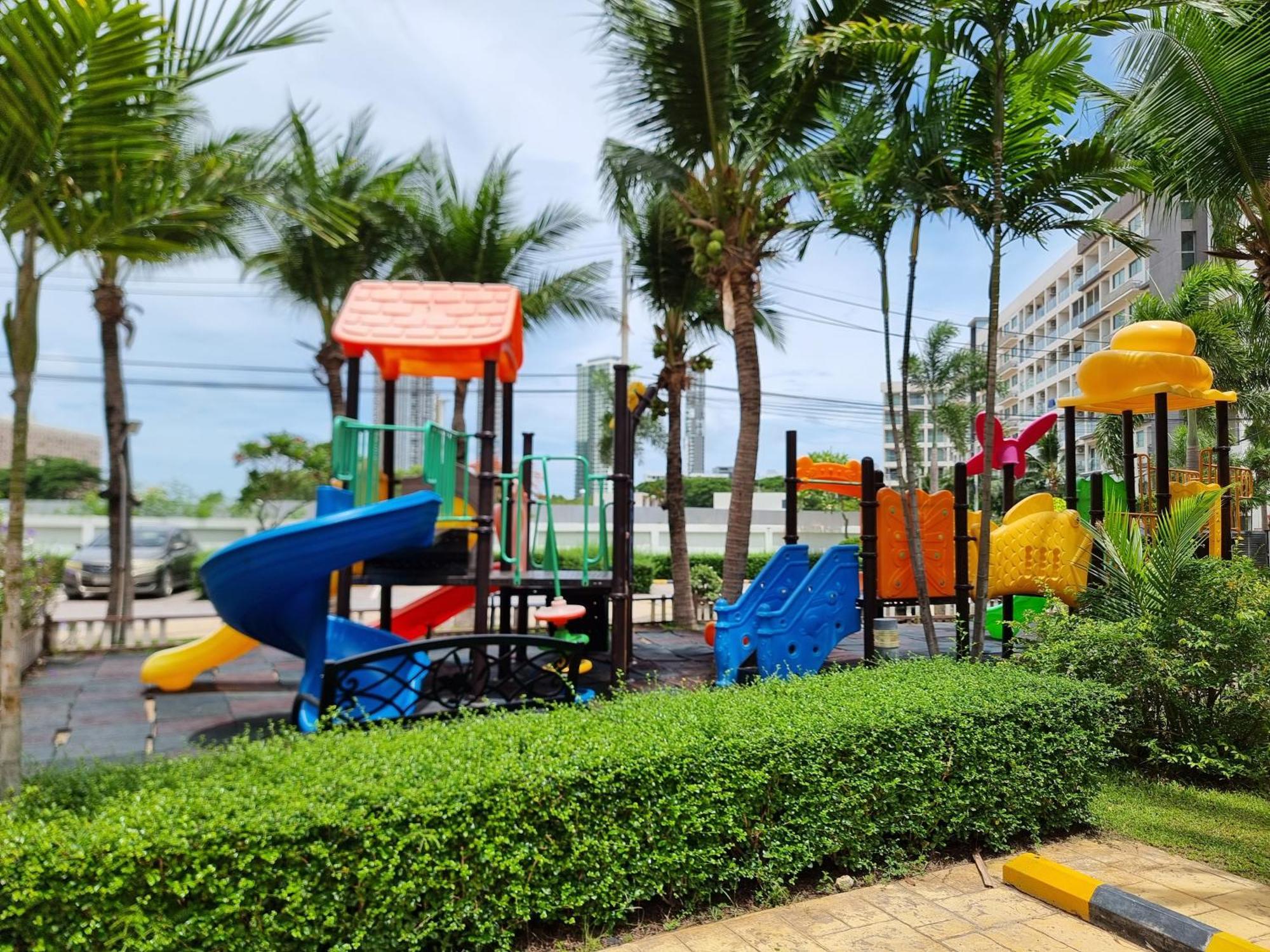 Laguna Beach Condo Resort 3 Maldives Pattaya Pool View ลากูน่า บีช คอนโด รีสอร์ต 3 พัทยา Jomtien Beach Exterior photo