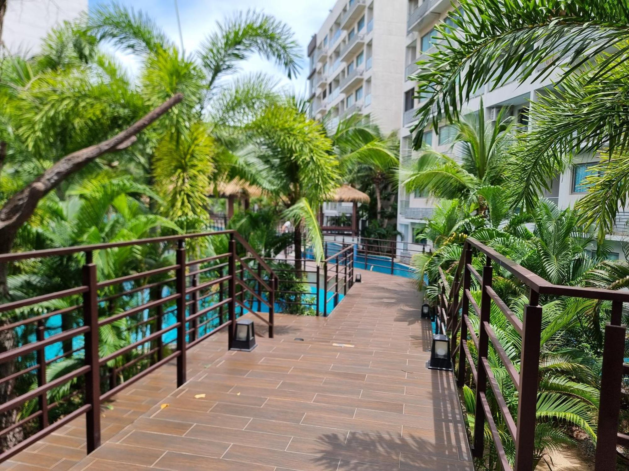 Laguna Beach Condo Resort 3 Maldives Pattaya Pool View ลากูน่า บีช คอนโด รีสอร์ต 3 พัทยา Jomtien Beach Exterior photo