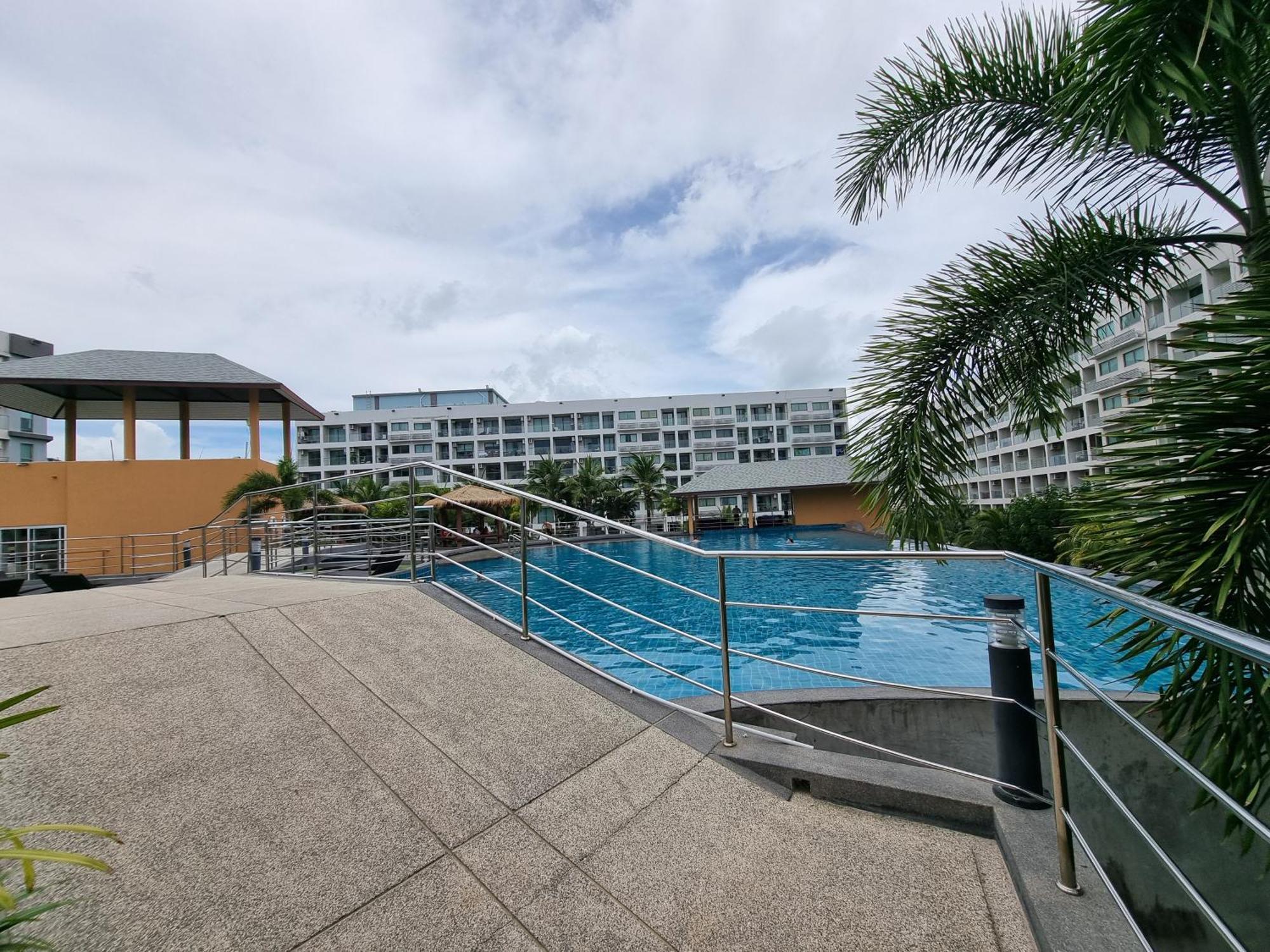Laguna Beach Condo Resort 3 Maldives Pattaya Pool View ลากูน่า บีช คอนโด รีสอร์ต 3 พัทยา Jomtien Beach Exterior photo